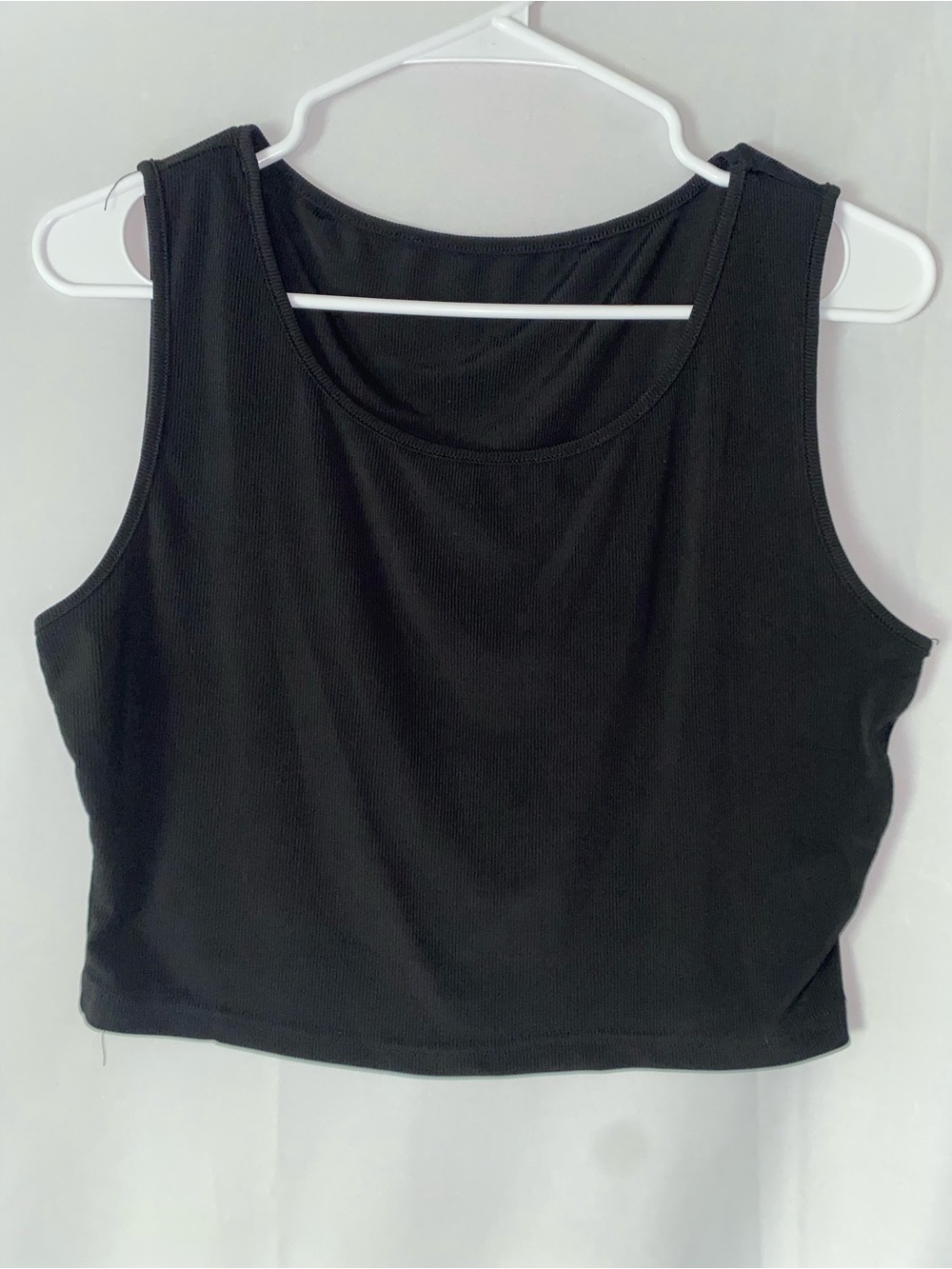 Black Women's Scoop Neck Tank Top